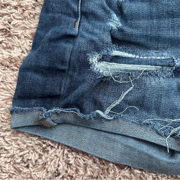 American Eagle Distressed High Rise Blue Denim Cutoff Shorts Women’s Size 2 - Picture 7 of 14